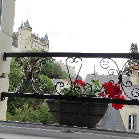 Vue Splendide Sur Chateau 쏘뮤흐 외부 사진