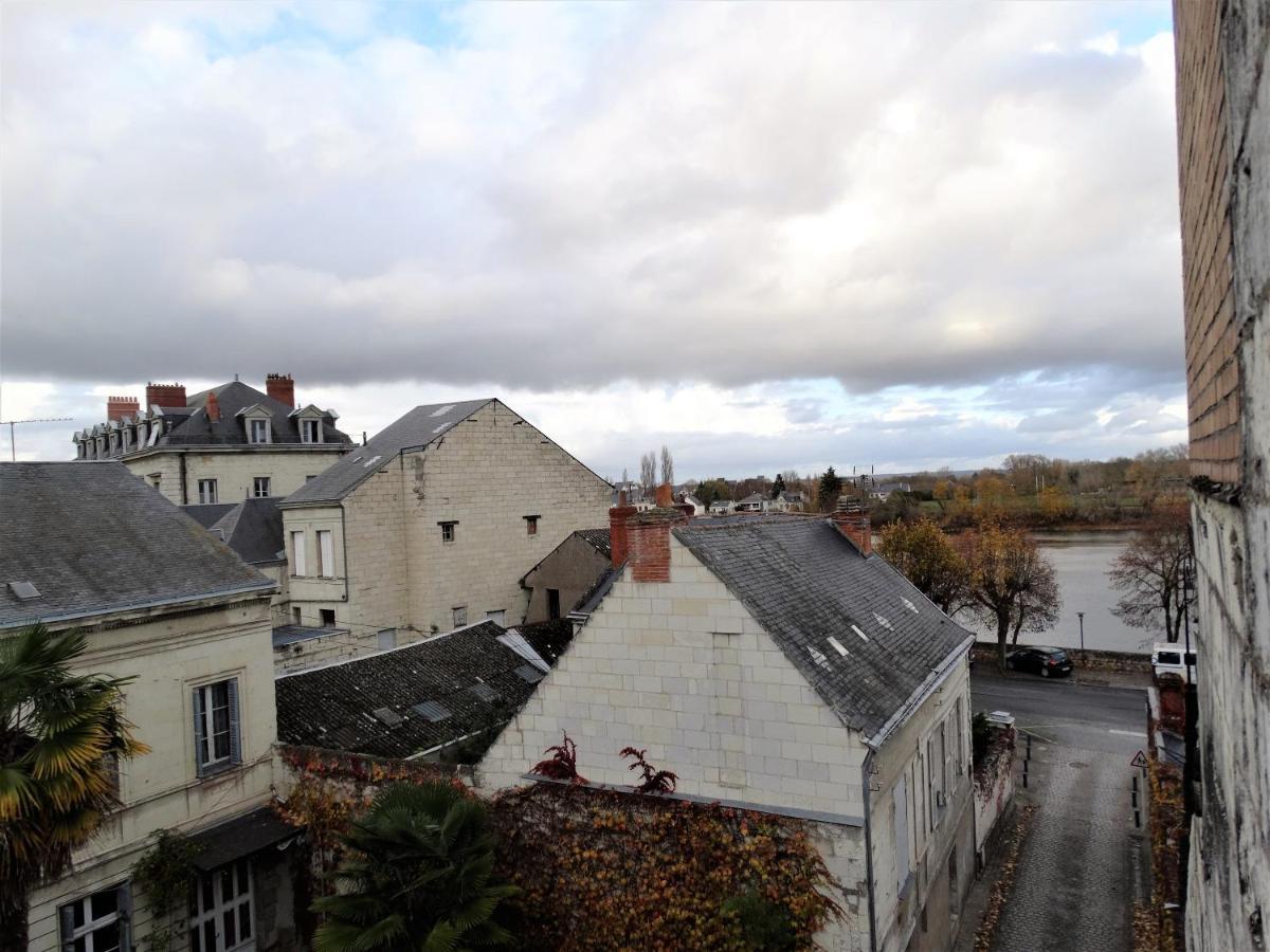 Vue Splendide Sur Chateau 쏘뮤흐 외부 사진